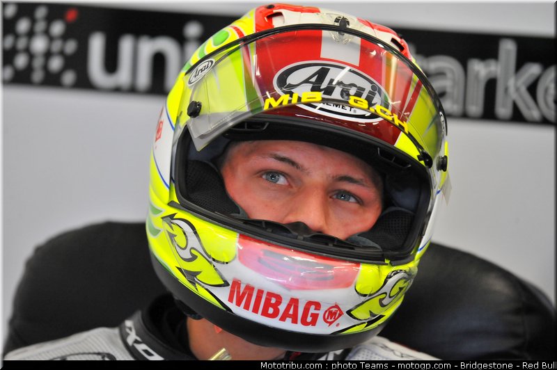 moto2_aegerter_0016_angleterre_silverstone_2012