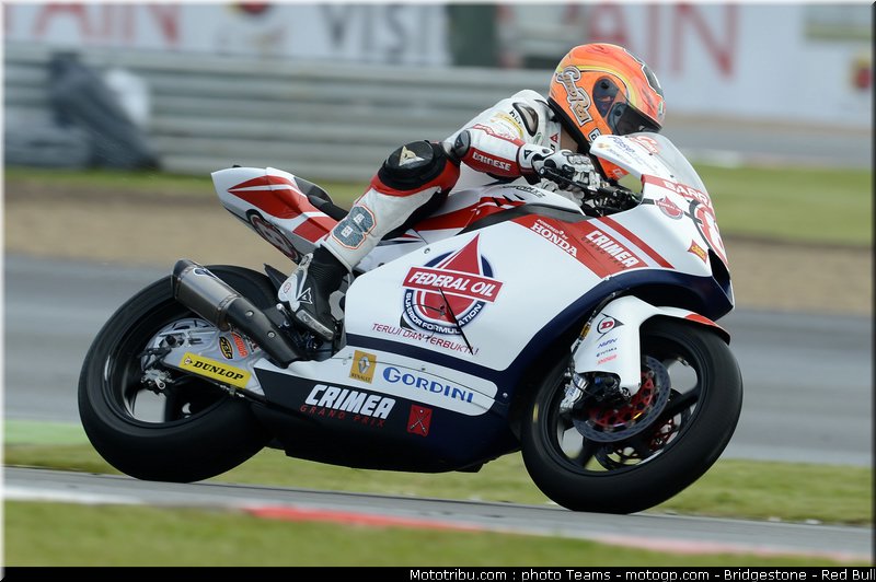 moto2_rea_0001_angleterre_silverstone_2012