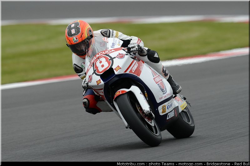 moto2_rea_0007_angleterre_silverstone_2012
