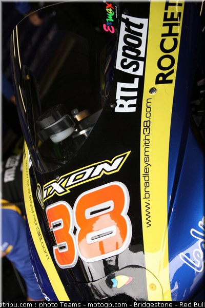 moto2_smith_0016_angleterre_silverstone_2012
