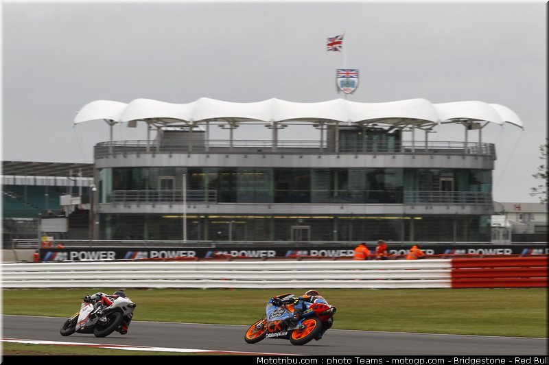 moto3_0013_angleterre_silverstone_2012
