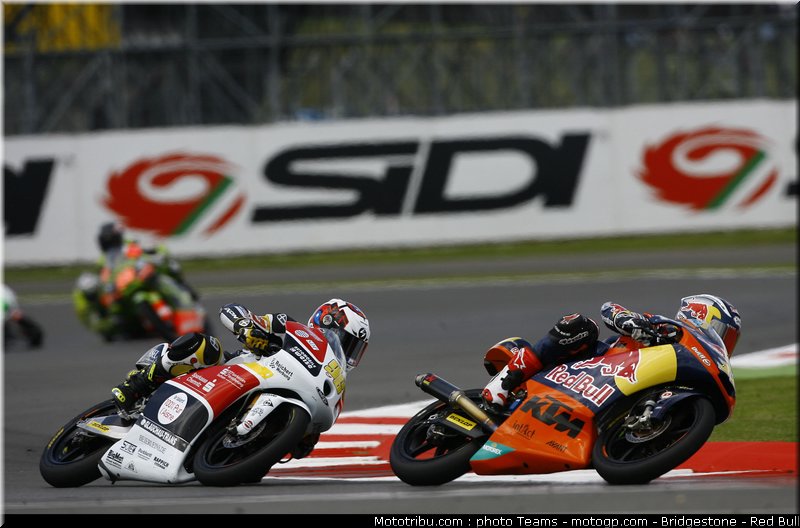 moto3_0050_angleterre_silverstone_2012
