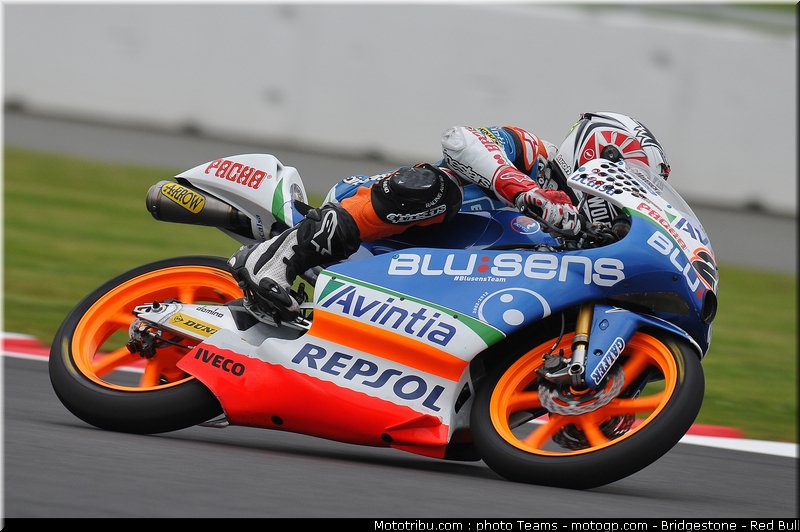 moto3_vinales_m_0014_angleterre_silverstone_2012