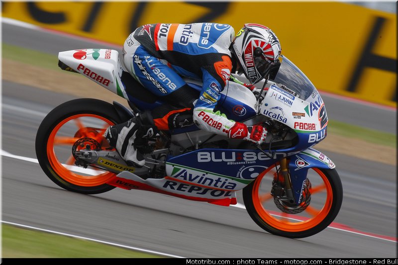 moto3_vinales_m_0017_angleterre_silverstone_2012