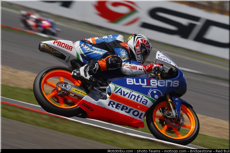 moto3_vinales_m_0025_angleterre_silverstone_2012