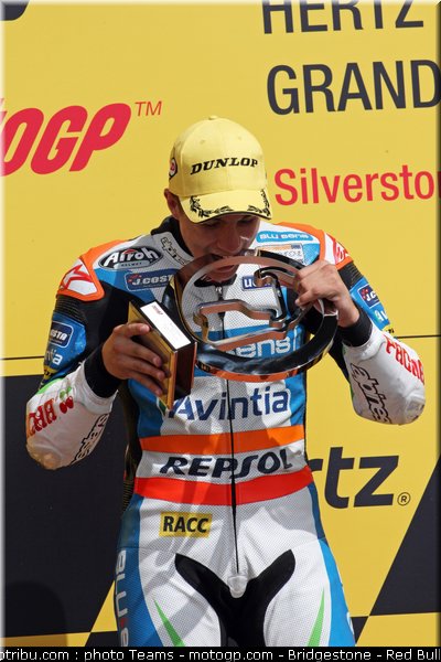 moto3_vinales_m_0029_angleterre_silverstone_2012