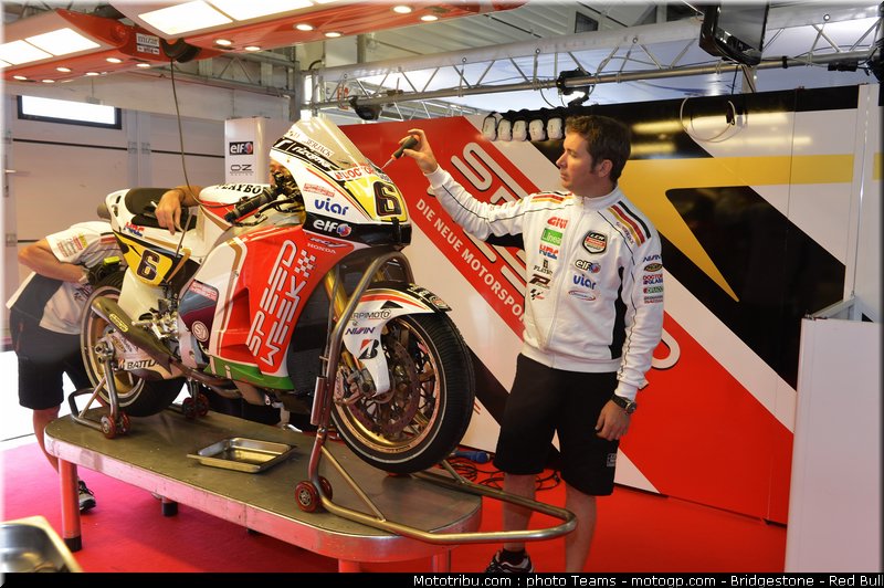 motogp_bradl_0021_angleterre_silverstone_2012