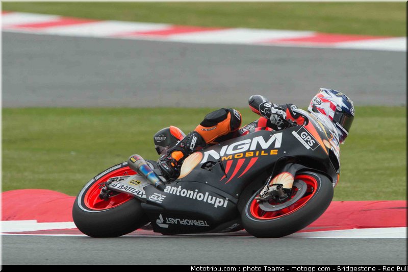 motogp_edwards_0002_angleterre_silverstone_2012