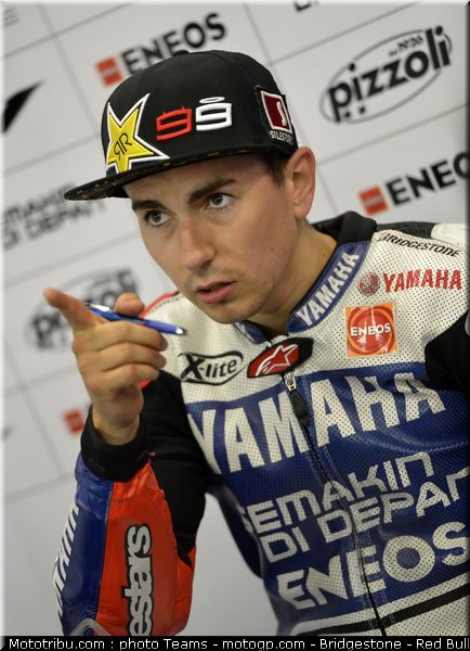 motogp_lorenzo_0011_angleterre_silverstone_2012