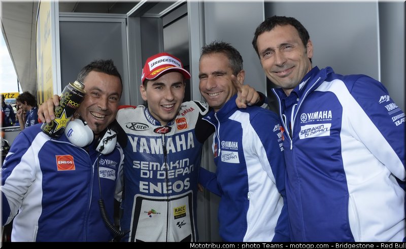 motogp_lorenzo_0023_angleterre_silverstone_2012
