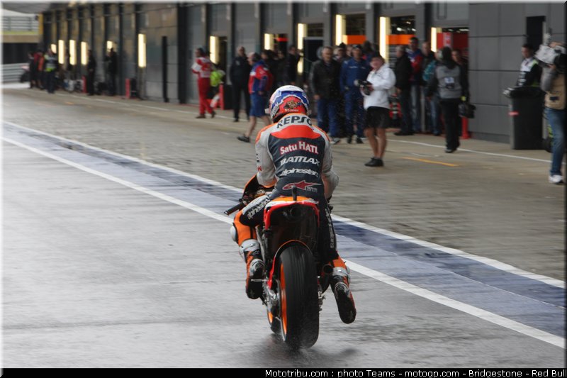 motogp_stoner_0044_angleterre_silverstone_2012
