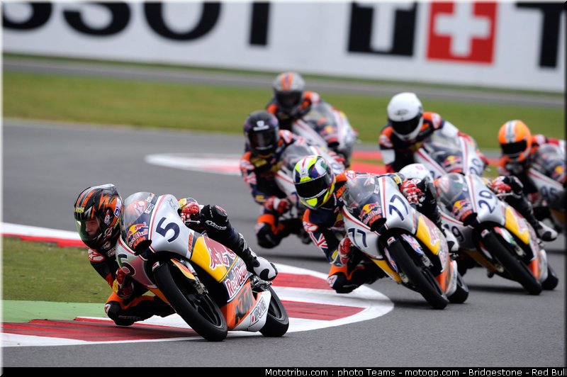 red_bull_motogp_rookie_cup_0026_angleterre_silverstone_2012