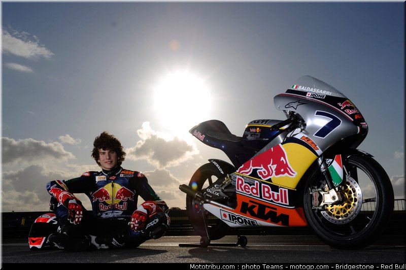 red_bull_motogp_rookie_cup_baldassarri_0004_angleterre_silverstone_2012