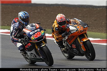 moto2_0025_angleterre_silverstone_2012.jpg