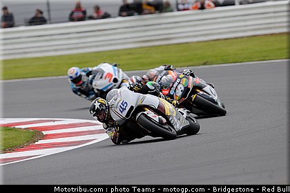 moto2_0086_angleterre_silverstone_2012.jpg
