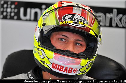 moto2_aegerter_0016_angleterre_silverstone_2012.jpg