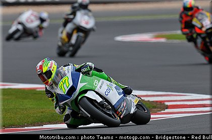 moto2_aegerter_0019_angleterre_silverstone_2012.jpg