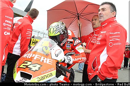 moto2_elias_0008_angleterre_silverstone_2012.jpg