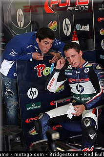 moto2_espargaro_p_0008_angleterre_silverstone_2012.jpg