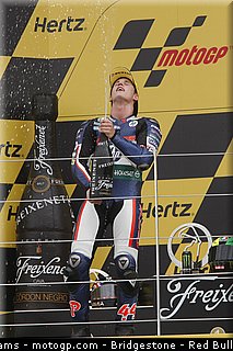 moto2_espargaro_p_0019_angleterre_silverstone_2012.jpg