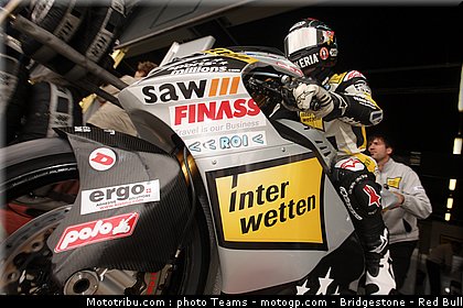 moto2_luthi_0006_angleterre_silverstone_2012.jpg
