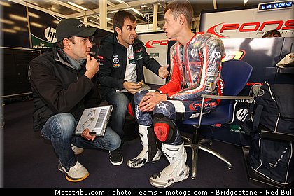 moto2_rabat_0001_angleterre_silverstone_2012.jpg