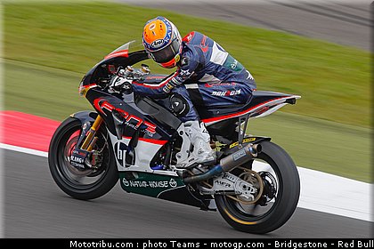 moto2_rabat_0004_angleterre_silverstone_2012.jpg