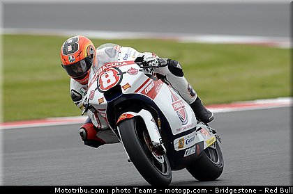 moto2_rea_0008_angleterre_silverstone_2012.jpg