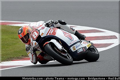 moto2_rea_0012_angleterre_silverstone_2012.jpg