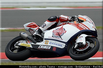 moto2_rea_0014_angleterre_silverstone_2012.jpg