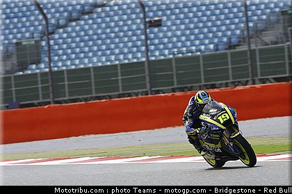 moto2_simeon_0008_angleterre_silverstone_2012.jpg