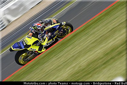 moto2_smith_0006_angleterre_silverstone_2012.jpg