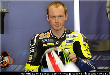 moto2_smith_0008_angleterre_silverstone_2012.jpg