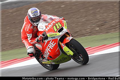 moto2_terol_0001_angleterre_silverstone_2012.jpg