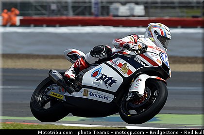 moto2_wilairot_0001_angleterre_silverstone_2012.jpg