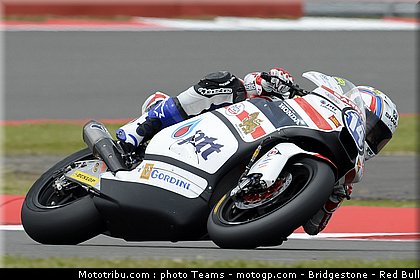 moto2_wilairot_0014_angleterre_silverstone_2012.jpg