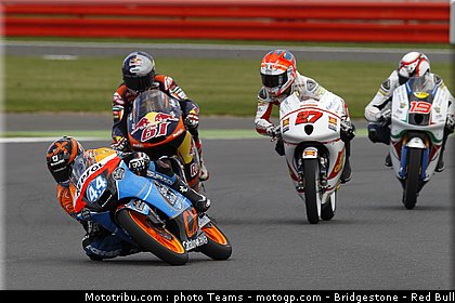 moto3_0003_angleterre_silverstone_2012.jpg