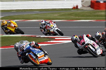 moto3_0009_angleterre_silverstone_2012.jpg