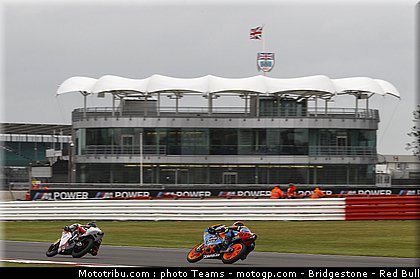 moto3_0013_angleterre_silverstone_2012.jpg