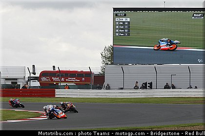 moto3_0014_angleterre_silverstone_2012.jpg