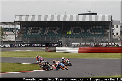 moto3_0016_angleterre_silverstone_2012.jpg
