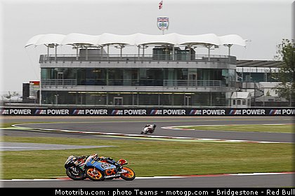 moto3_0018_angleterre_silverstone_2012.jpg