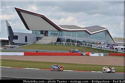 moto3_0023_angleterre_silverstone_2012.jpg
