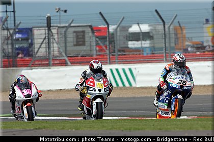 moto3_0030_angleterre_silverstone_2012.jpg