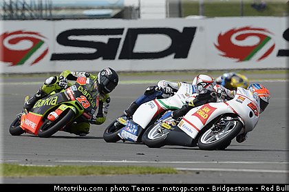 moto3_0037_angleterre_silverstone_2012.jpg