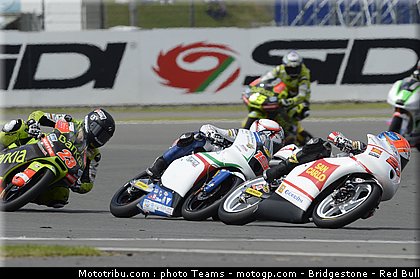 moto3_0038_angleterre_silverstone_2012.jpg