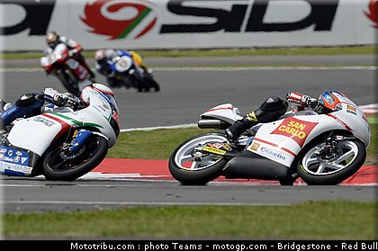 moto3_0040_angleterre_silverstone_2012.jpg