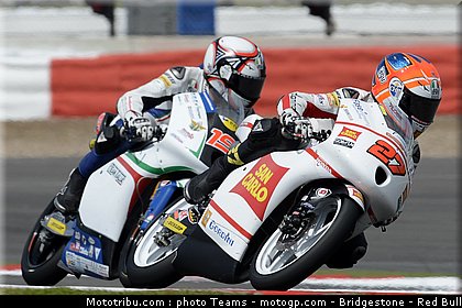 moto3_0044_angleterre_silverstone_2012.jpg