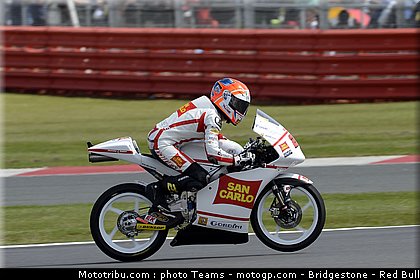 moto3_antonelli_0025_angleterre_silverstone_2012.jpg