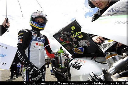moto3_binder_0001_angleterre_silverstone_2012.jpg